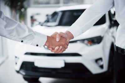 Waar moet je rekening mee houden bij de aanschaf van je eerste auto?