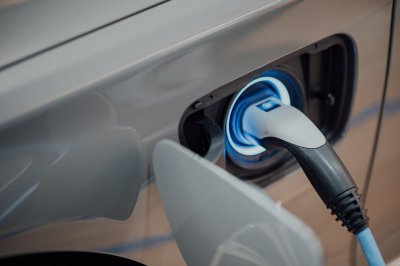 Volvo EX60 rijdt 810 kilometer en laadt razendsnel bij